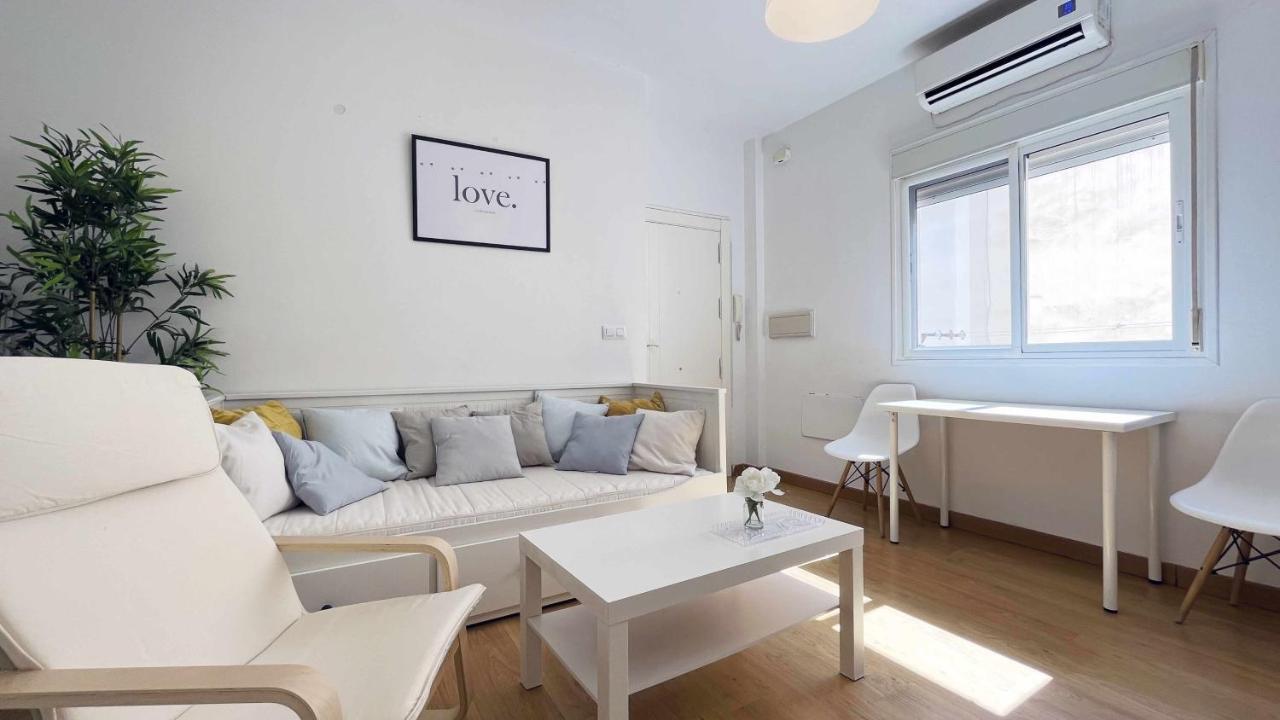 Апартаменты Maravilloso Apartamento Centro Малага Экстерьер фото