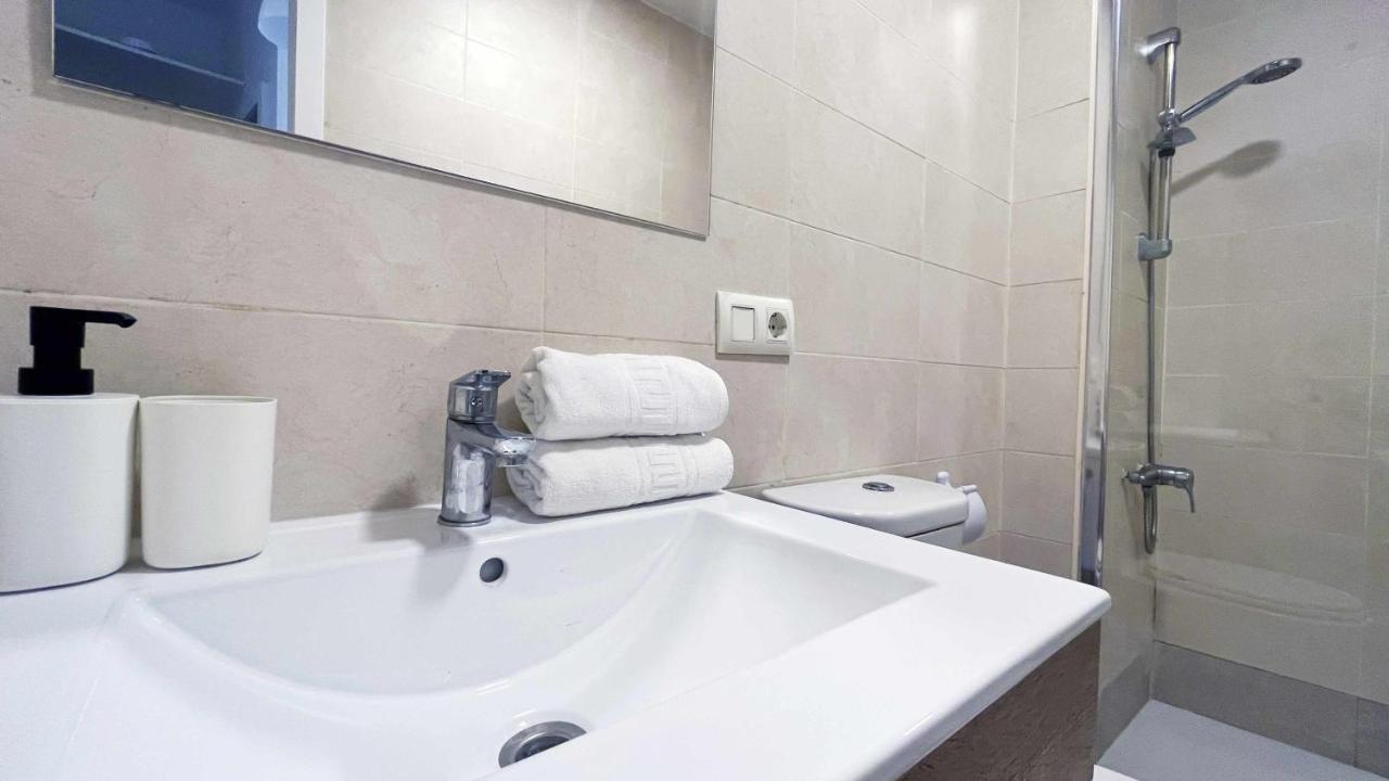 Апартаменты Maravilloso Apartamento Centro Малага Экстерьер фото