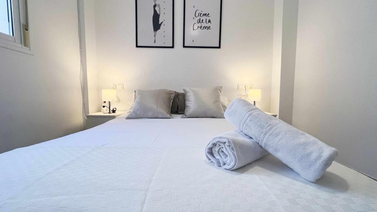 Апартаменты Maravilloso Apartamento Centro Малага Экстерьер фото
